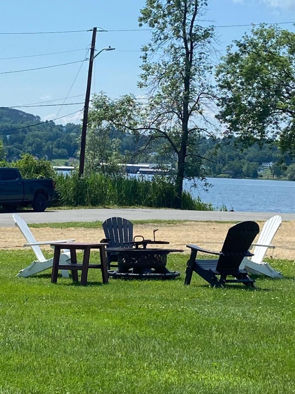 Beach House - On Lake Time Newport Eksteriør billede