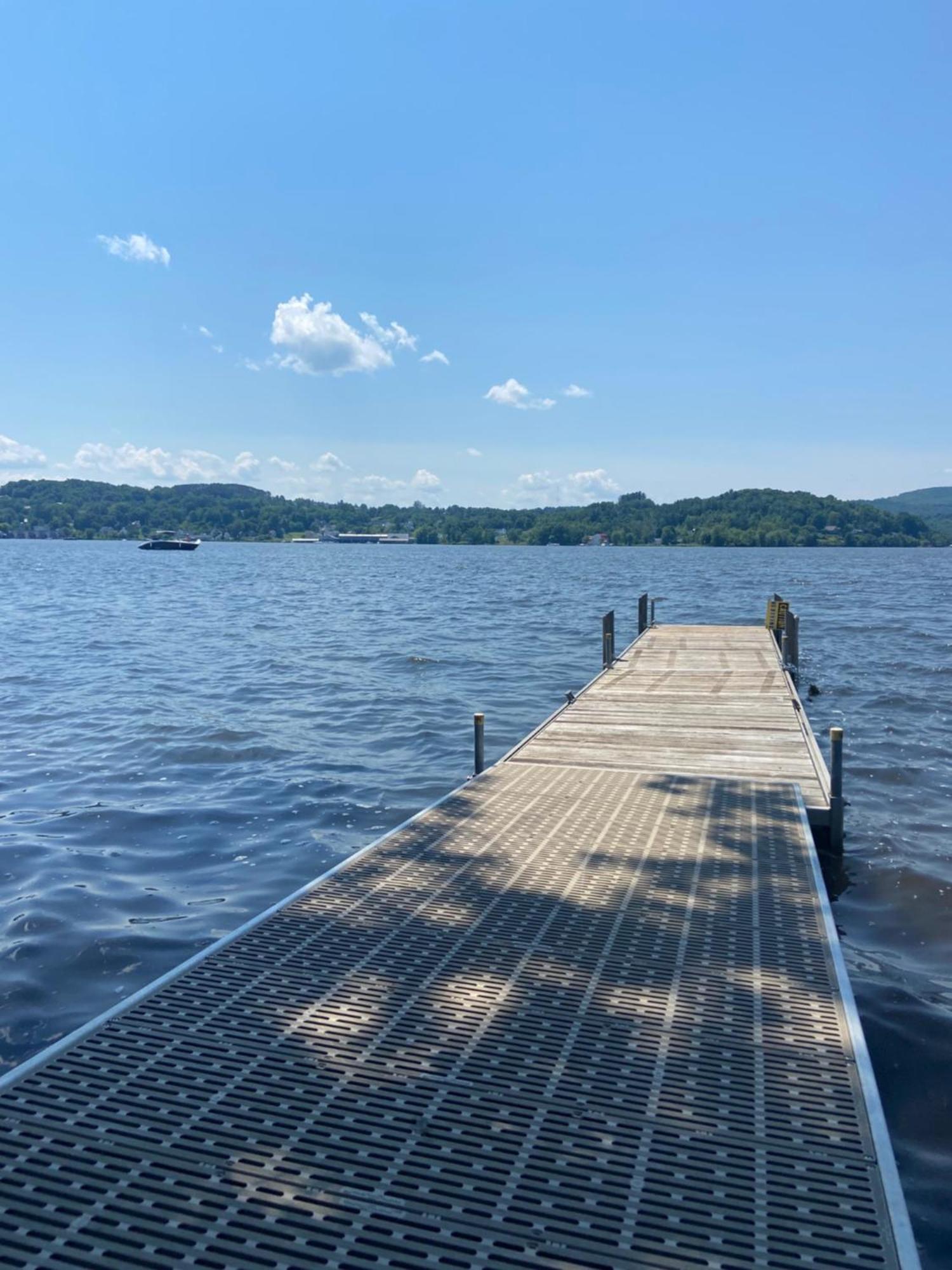 Beach House - On Lake Time Newport Eksteriør billede